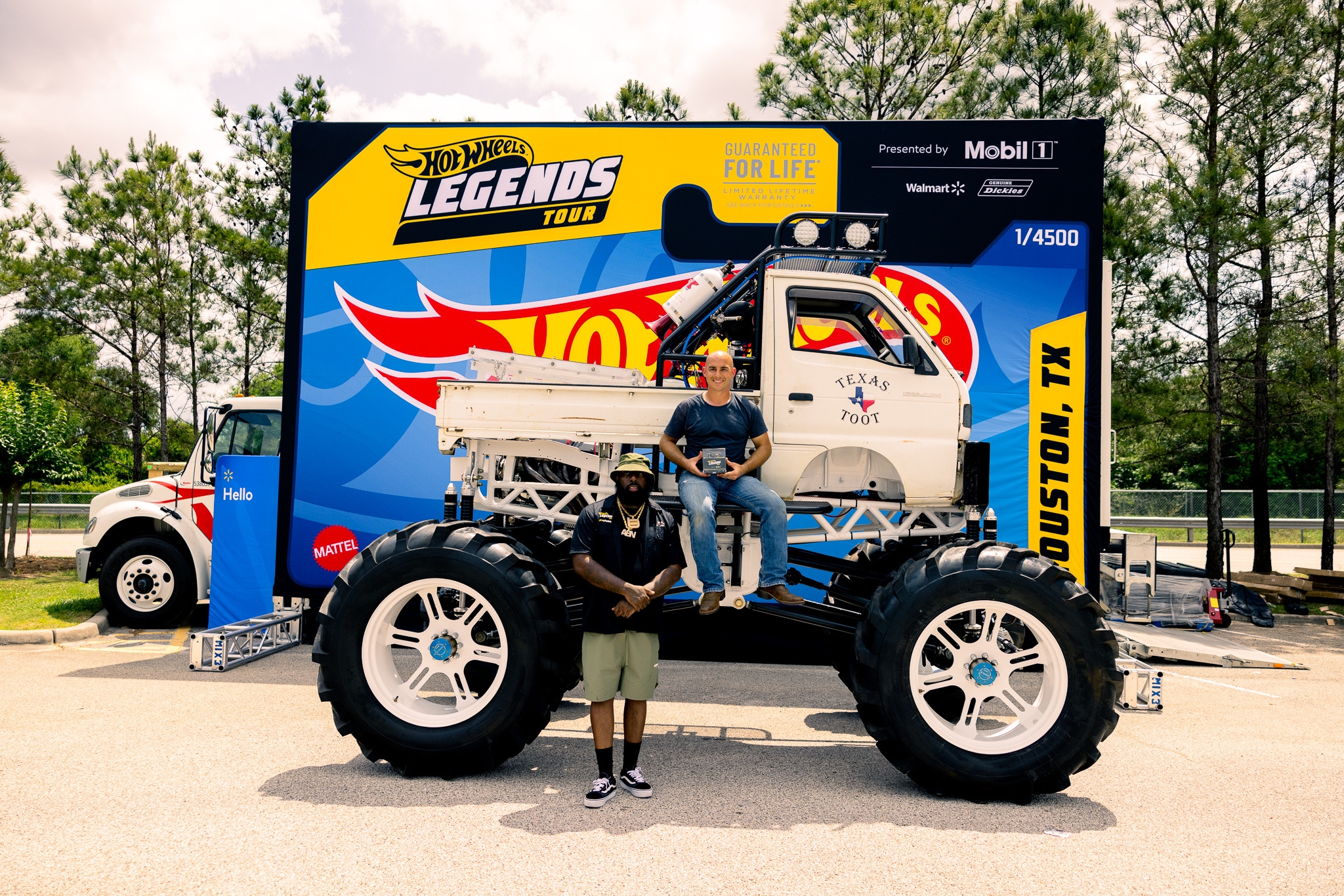 Il vincitore dell’Hot Wheels™ Legends Tour 2022 è stato incoronato nel garage di Jay Leno su PortalAutomotriz.com