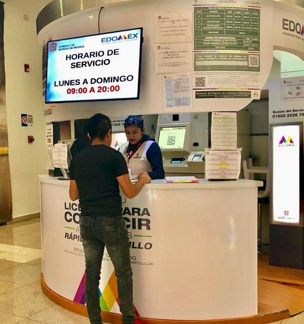 Edomex instala cajeros automáticos para renovación de la licencia de conducir