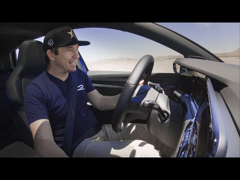 Embedded thumbnail for Tanner Foust laps The Streets of Willow in the 2022 Volkswagen GTI and Golf R