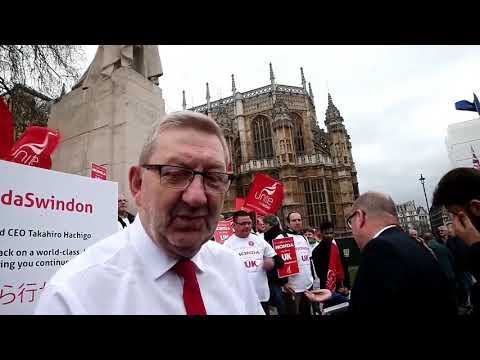 Embedded thumbnail for Trabajadores de Honda en Reino Unido protestan ante el Parlamento