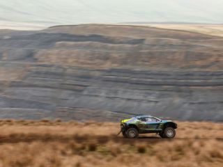 ABT CUPRA XE ficha al piloto ganador del campeonato Sébastien Loeb 01 300623