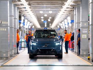 Volvo Cars inicia la producción del SUV EX90 totalmente eléctrico 01 050624