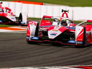 MAHINDRA RACING
