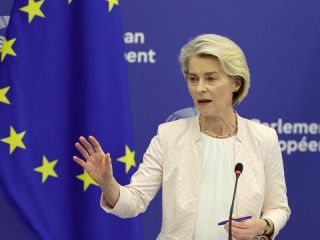 Fotografía de archivo de la presidenta de la Comisión Europea, Ursula von der Leyen. EFE/EPA/RONALD WITTEK 01 210824