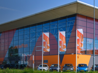 LeasePlan