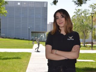 Fernanda López - Tesla 01 210422