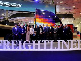 freightliner 01 201123