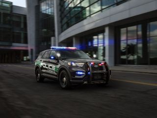 Ford Police Interceptor Utilitario Híbrido 2025 01 070824