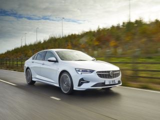 Vauxhall Insignia nombrado 'Mejor automóvil medio superior' en los premios Business Car Awards 2021