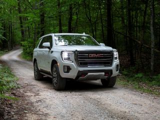 Yukon AT4 01 081222