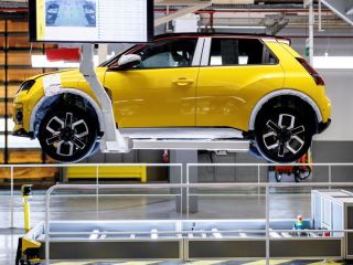 Un año después de su lanzamiento, Ampere marca la diferencia en vehículos eléctricos inteligentes 01011124