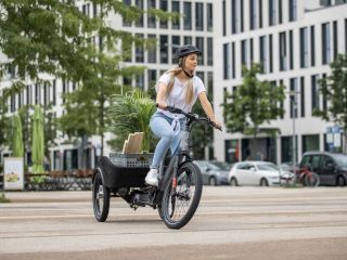 BMW CUBE Concept Dynamic Cargo