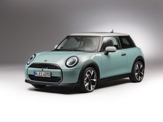 MINI Cooper S 01 080224