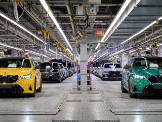 Bandera verde para el totalmente nuevo BMW M5: Inicio de producción para el sedán de alto desempeño. 01 020724