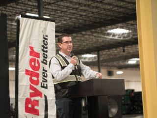 Ryder amplía sus operaciones transfronterizas en Estados Unidos y México 01 210224