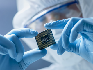 Semicon chip 01 281122