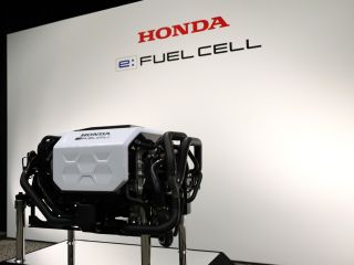 Honda Fuel Cell 01 100223