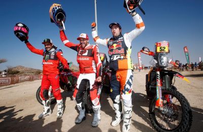 Sunderland (centro) gana su segundo Dakar en motos 01 - 140122