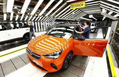 Fabricados en España con corazón alemán: la fórmula del éxito en Opel