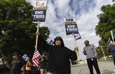 GM y Stellantis retoman las negociaciones con el sindicato UAW para finalizar la huelga 01 271023