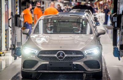 Mercedes-Benz Producción