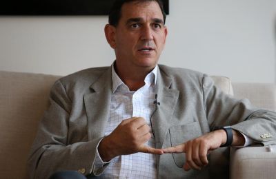 El presidente de la Cumbre Empresarial de la Alianza del Pacífico, Alfonso Bustamante