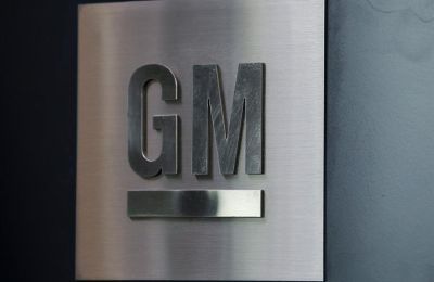 Vista del logo de General Motors, en una fotografía de archivo.