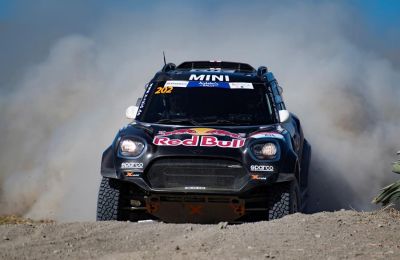 El piloto francés Estephane Peterhansel.