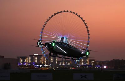 El coche volador eVTOL X2 en Dubai 01 111022