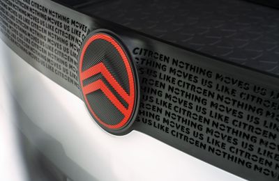 Citroën presenta nueva identidad de marca y logotipo 01 270922