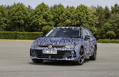 El nuevo Passat Variant todavía camuflado en sus últimas pruebas de manejo 01 120723