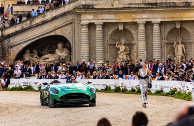 Aston Martin DBR22 nombrado Best of Show Concours d'Elegance en Chantilly Arts & Elegance Richard Mille 01 260922
