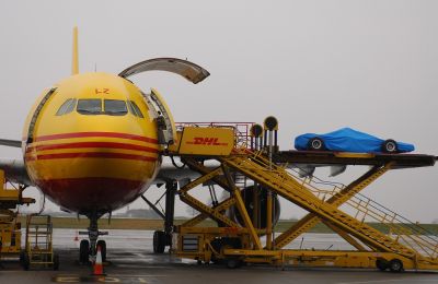 DHL