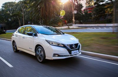 Nissan LEAF 01 091122