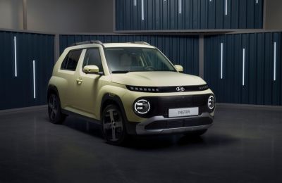 Hyundai INSTER: el nuevo vehículo eléctrico subcompacto del segmento A ofrece un diseño único con autonomía y versatilidad líderes en el segmento 01 270624