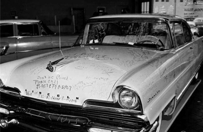 The Lipstick Car - Lincoln de Elvis Presley 01 060722