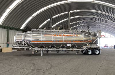 Fruehauf entrega a Bulkmatic un tanque tolva especial de aluminio