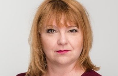 Liz Dobson 01 280922