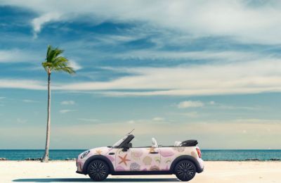 MINI USA celebra el espíritu de la marca y el nuevo modelo convertible en la Miami Swim Week 01230525