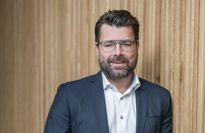 OLIVER HOFFMANN
