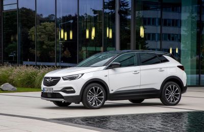 Opel-Grandland-X-PHEV