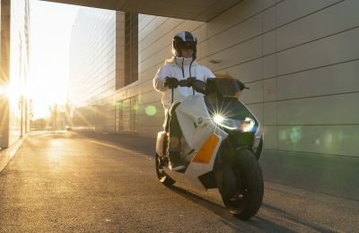 BMW Motorrad Definition CE 04: El nuevo estilo de movilidad urbana sobre dos ruedas