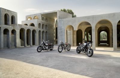 BMW Motorrad presenta la BMW R nineT 100 Years y la BMW R 18 100 Years para conmemorar su centenario 01 151222