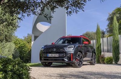 The MINI John Cooper Works Countryman - Studio 01 091123