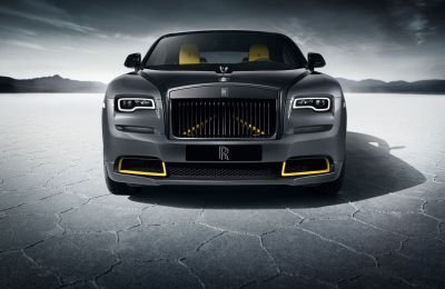 Frente de flecha negra Rolls-Royce 01 210323