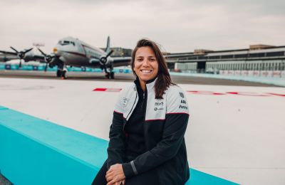 Simona de Silvestro WWCOTY 01 031122