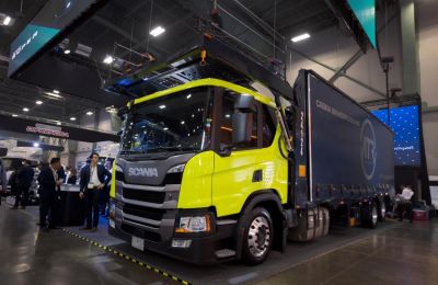Scania Vehículo Especializado tipo Madrina 01 240724