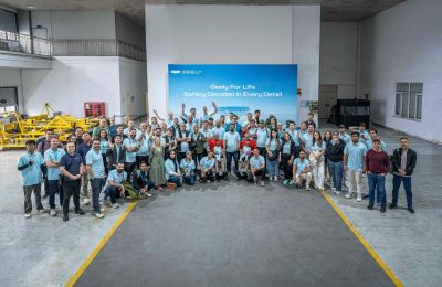 Geely muestra por primera vez el Laboratorio de Tecnología de Seguridad del Automóvil al mundo 01280425