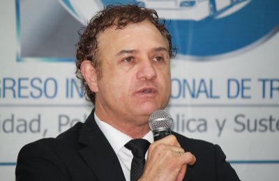 Jesús Padilla Zenteno, ex presidente de la Asociación Mexicana de Transporte y Movilidad (AMTM).