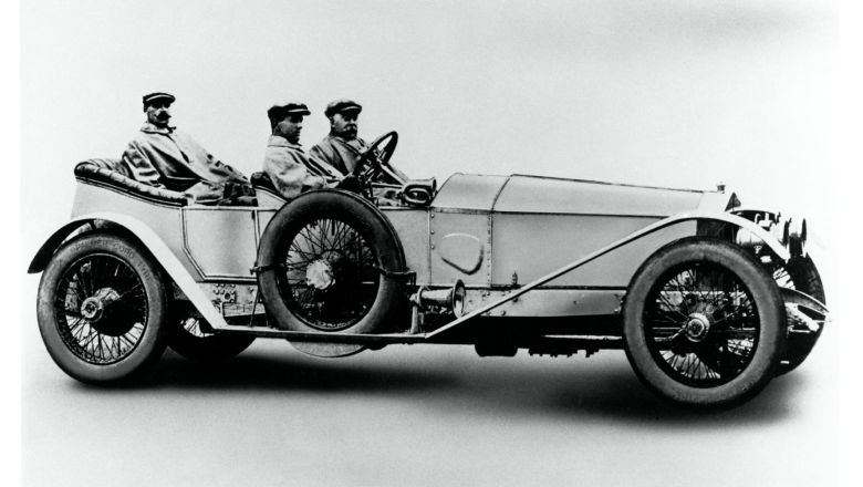 Prueba del centenario de Top Gear de Londres a Edimburgo, con Ernest Hives (más tarde Lord Hives) al volante del Rolls-Royce Silver Ghost '1701' 01 180424